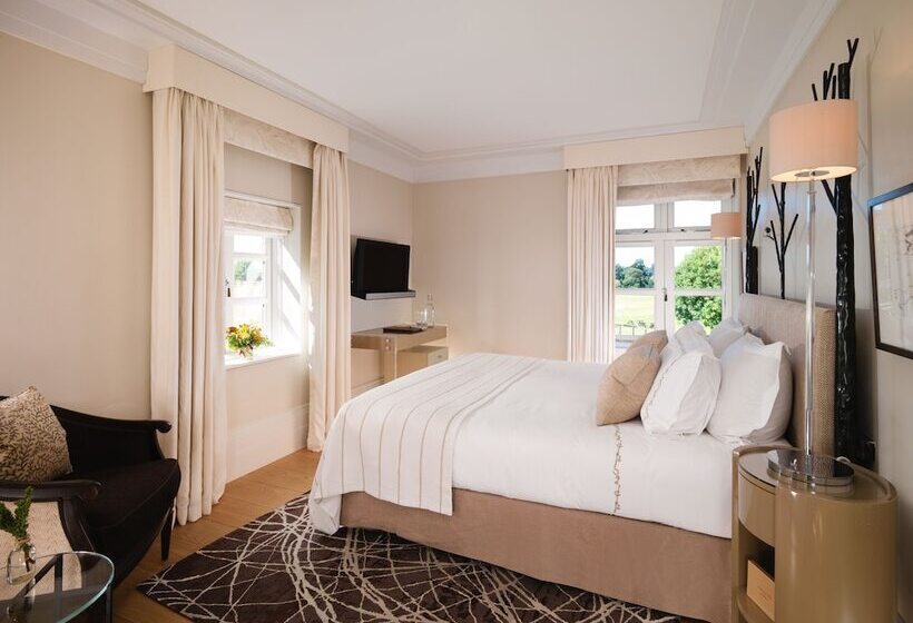 Люкс, Coworth Park  Dorchester Collection