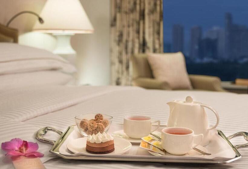 Люкс, Discovery Primea