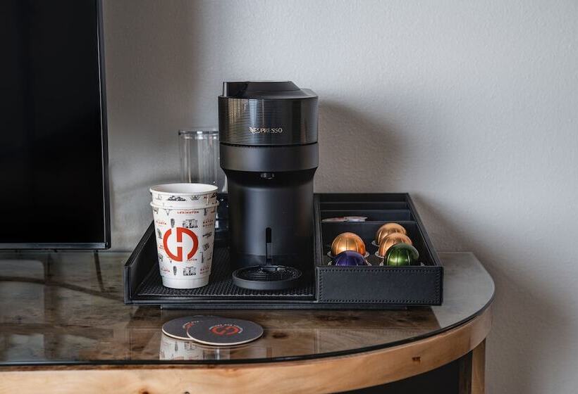 발코니가 있는 스위트, Origin Baton Rouge, A Wyndham