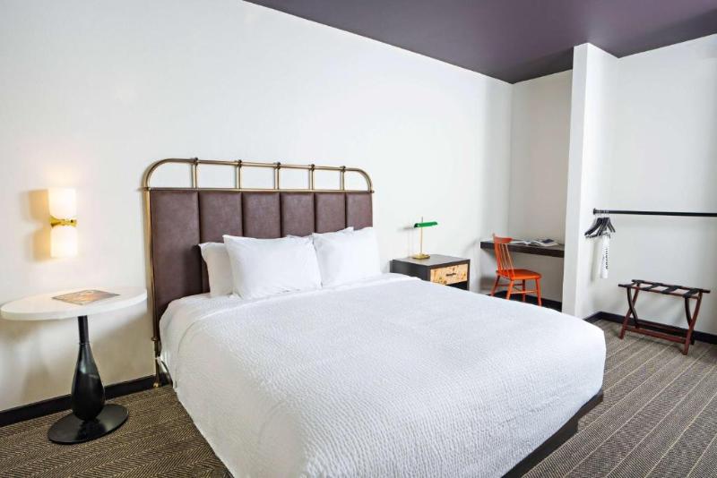 장애인을 위한 킹사이즈 침대 스탠다드 룸, Origin Baton Rouge, A Wyndham
