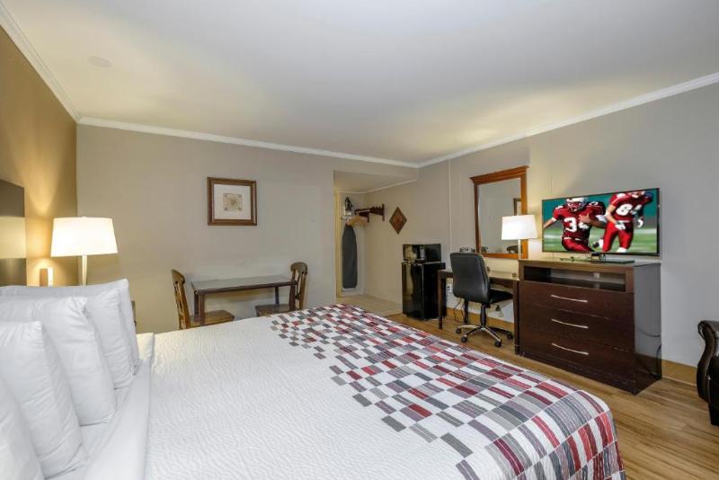 Номер Superior Кровать Кинг, Red Roof Inn And Suites Herkimer