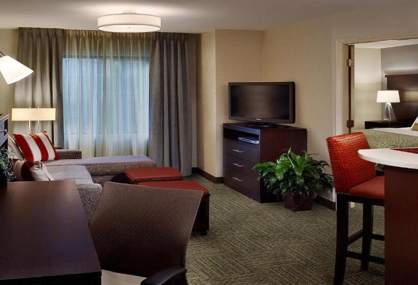 스위트, Staybridge Suites Lexington, An Ihg