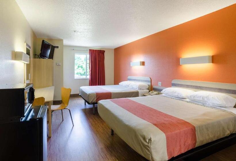 Номер Стандарт, Motel 6bristol, Va