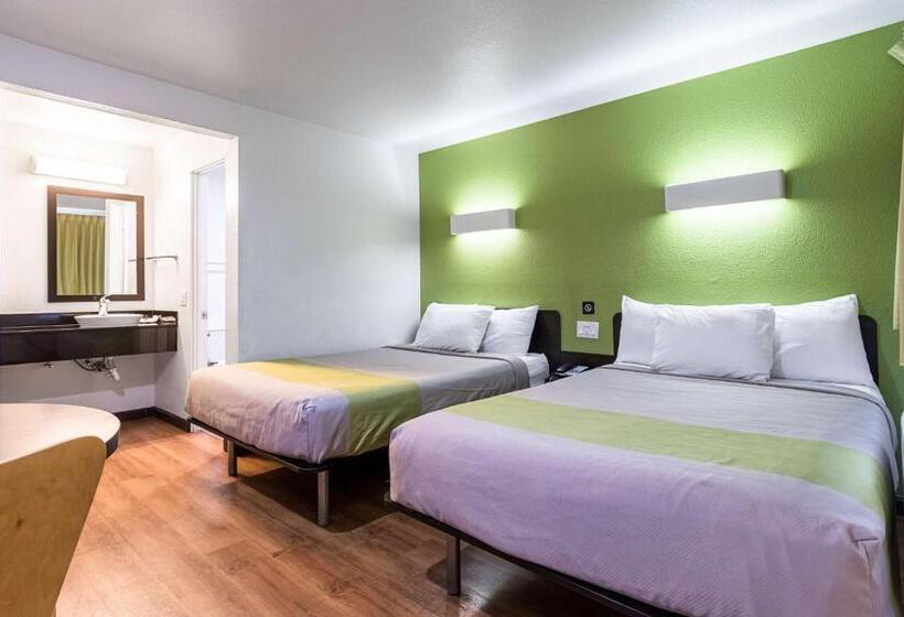 4인용 스탠다드 룸, Motel 6 Riverside, Ca  Ucr East