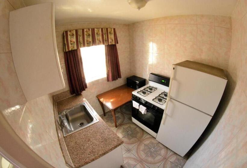 Quarto Deluxe, The Palace Inn