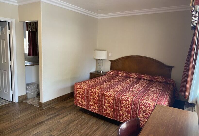 Quarto Estandar Cama Casal, The Palace Inn