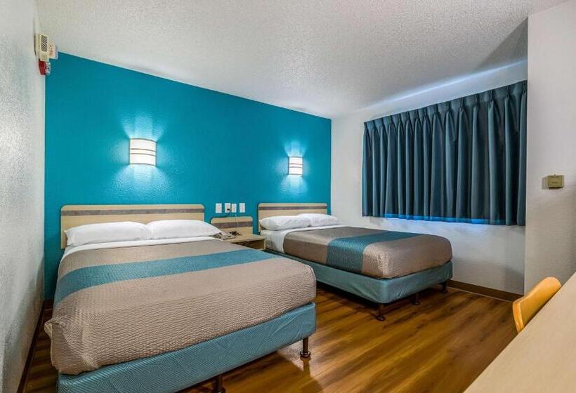Четырехместный Номер Deluxe, Motel 6west Des Moines, Ia