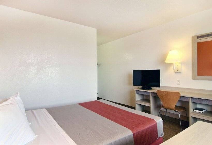 Номер Стандарт 2 Двуспальные Кровати, Motel 6fort Stockton, Tx