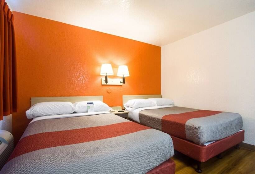 Номер Стандарт 2 Двуспальные Кровати, Park Inn By Radisson, Lakewood