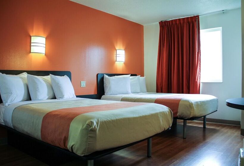 Номер Deluxe, Motel 6milan, Oh  Sandusky