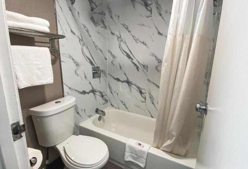 Quarto Quádruplo Deluxe, Motel 6sacramento, Ca  North