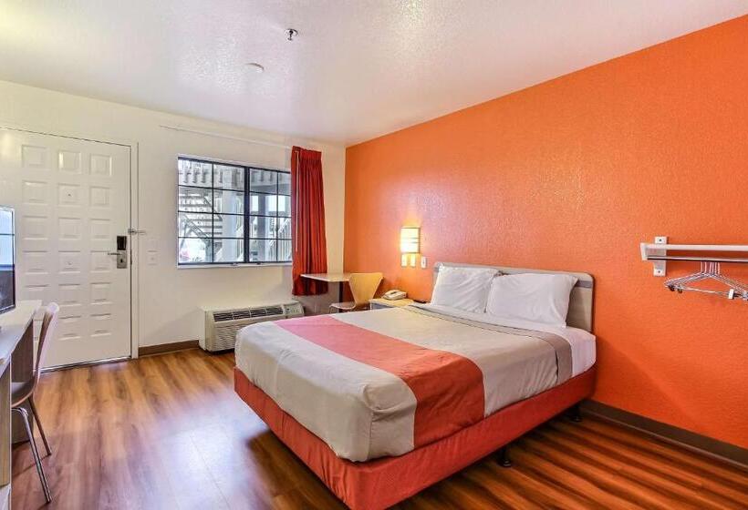 Номер Стандарт, Motel 6salinas, Ca  North Monterey Area