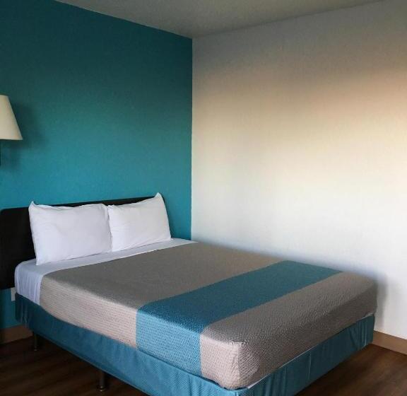 Номер Стандарт, Motel 6tucumcari, Nm