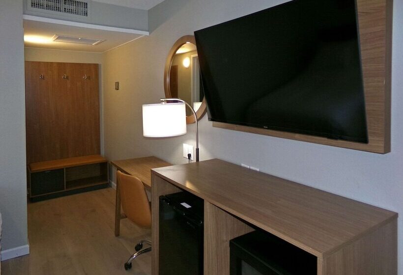 스탠다드 룸 더블 침대 2개, Clarion Pointe Ridgecrest Near China Lake Naval Station