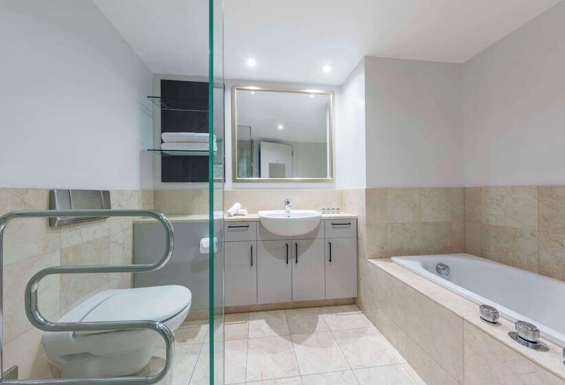 스위트, Avani Metropolis Auckland Residences