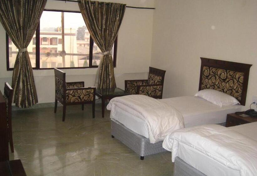 Quarto Deluxe, Taj Darbar