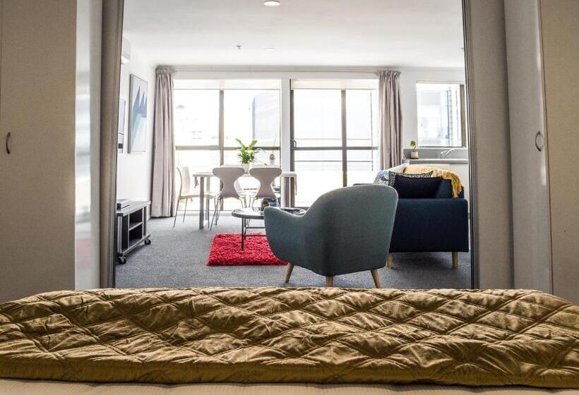 آپارتمان 2 خوابه, U Residence