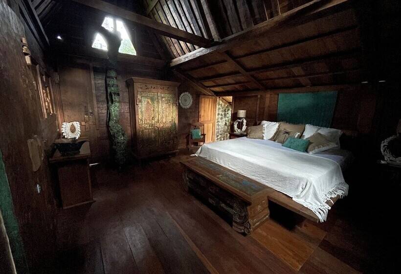 Бунгало Стандарт, Louka Beach Bali
