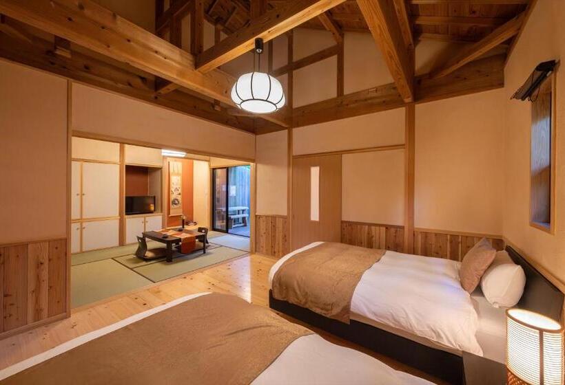اتاق استاندارد چهار تخته, Tsuwabuki No Hana