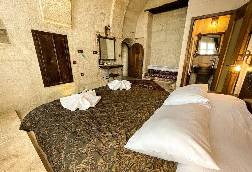 Номер Deluxe, Ares Cave Suites