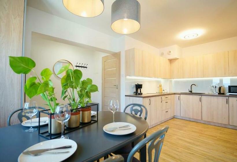 Apartamento 1 Dormitório, Apartamenty Everysky   Słowackiego 5a B