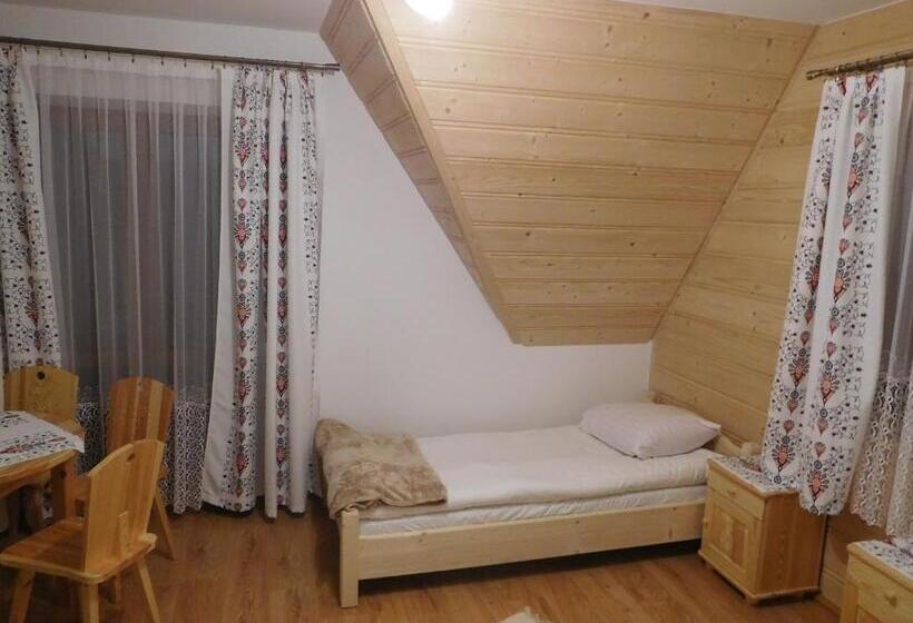 Номер Стандарт Трехместный, U Marii & Mariana