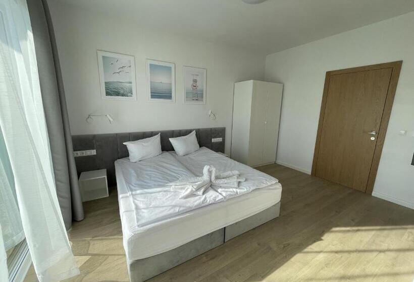 Quarto Deluxe, Między Wodami