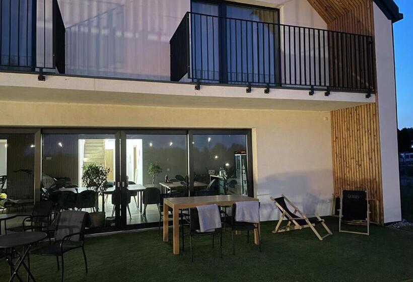 Quarto Quádruplo Deluxe, Między Wodami