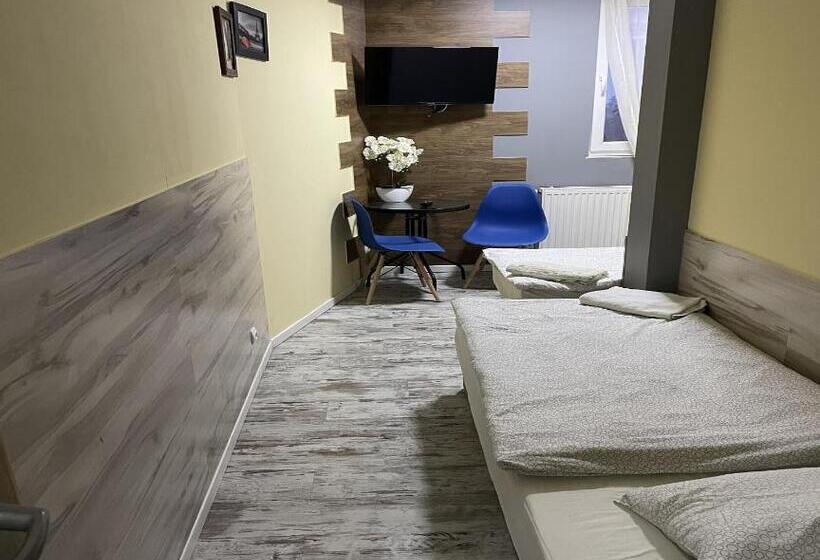 Апартаменты 2 Спальни, Eldomnoclegi, Kolejowa 15 Wągrowiec