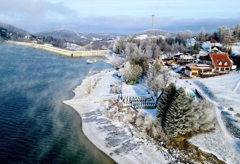 اتاق استاندارد با چشم‌انداز دریاچه, Sztygarka Hetmańska Resort Solina
