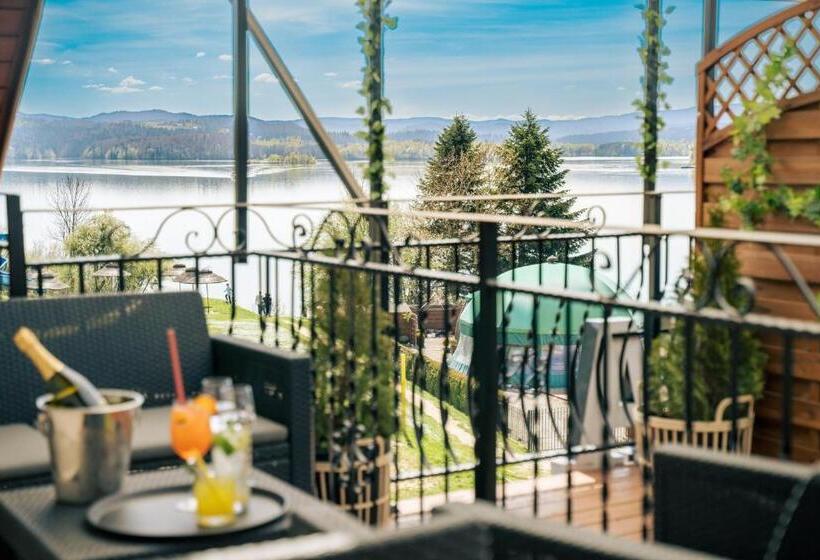 اتاق استاندارد با چشم‌انداز دریاچه, Sztygarka Hetmańska Resort Solina