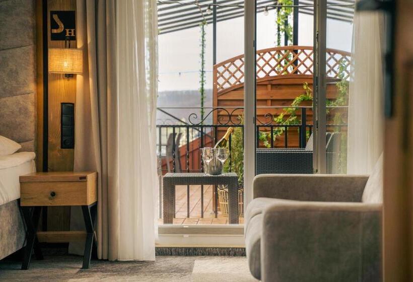 اتاق استاندارد با چشم‌انداز دریاچه, Sztygarka Hetmańska Resort Solina