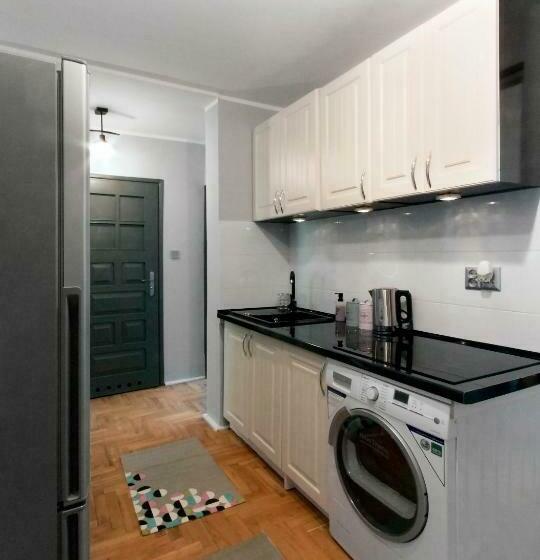 اتاق استاندارد با سرویس بهداشتی مشترک, Clicktheflat Hoża Street Apart Rooms
