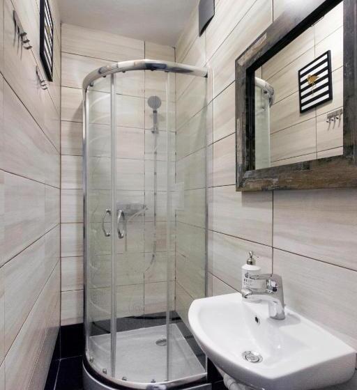 اتاق استاندارد یک تخته با سرویس بهداشتی مشترک, Clicktheflat Hoża Street Apart Rooms