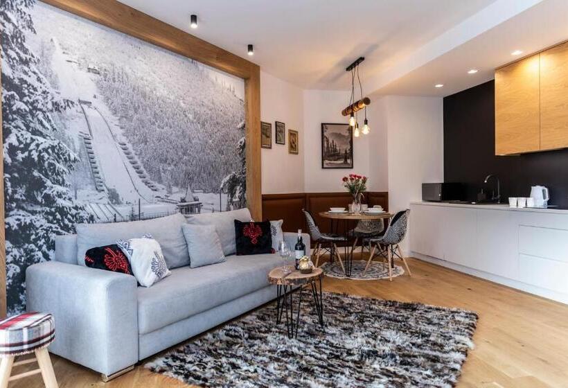 Королевские апартаменты с 1 спальней, Aparthotel Royal Resort Spa Zakopane