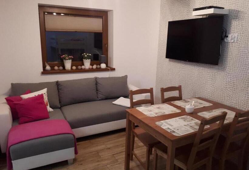 آپارتمان دوبلکس 1 خوابه, Apartamenty Kadłubek