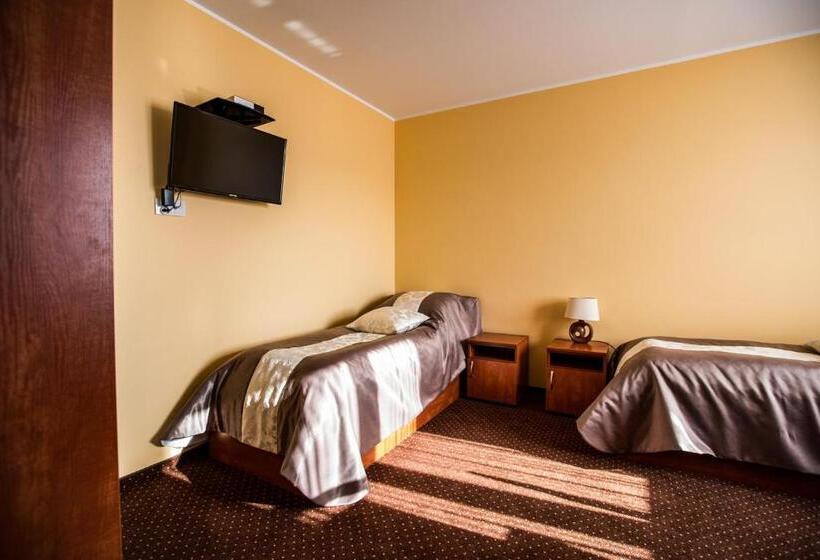 Трехместный Номер Классика, Park Hostel