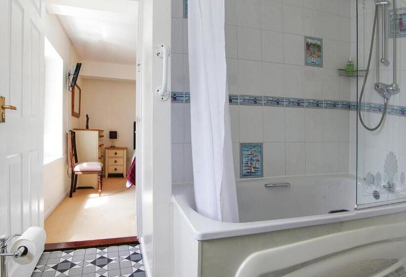 Номер Стандарт, Leworthy Farmhouse Bed And Breakfast