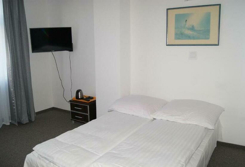 Quarto Triplo Estandar, Dom Wczasowy Zefir