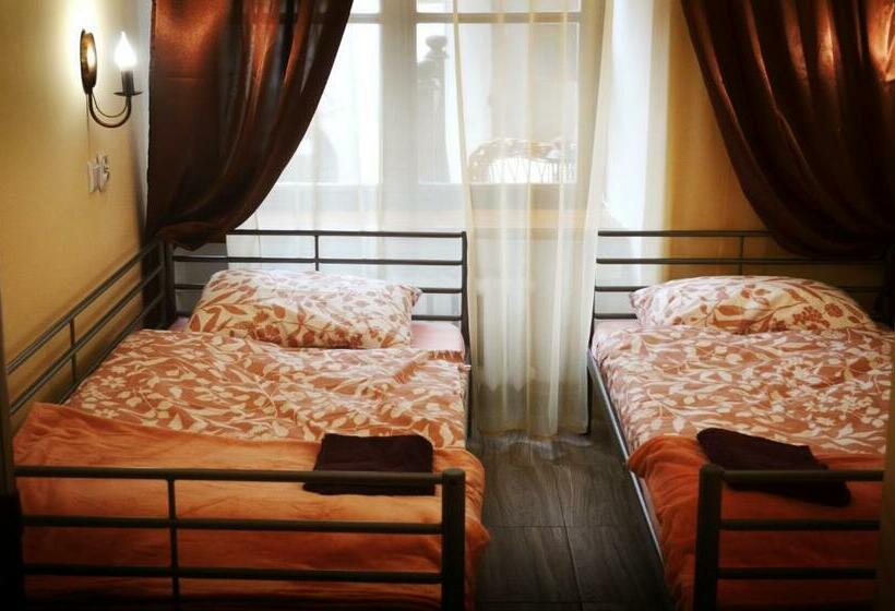 Номер Стандарт, Hostel U Kmity