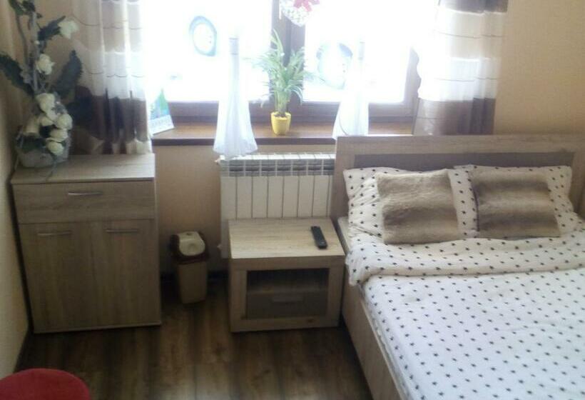 Номер Стандарт, Domki I Pokoje U Ilony