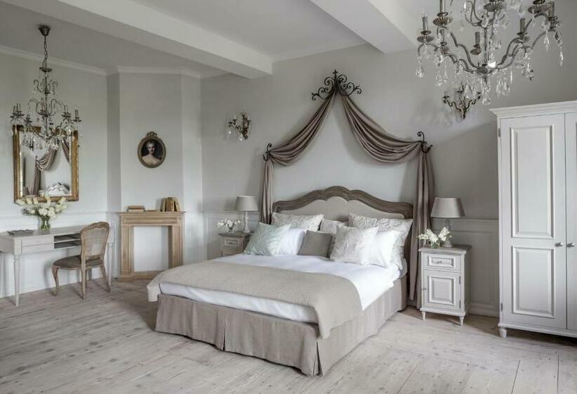 Deluxe Suite King Bed, Pałac Kamieniec