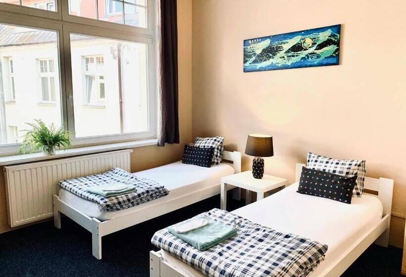 豪华房间, Chilli Hostel