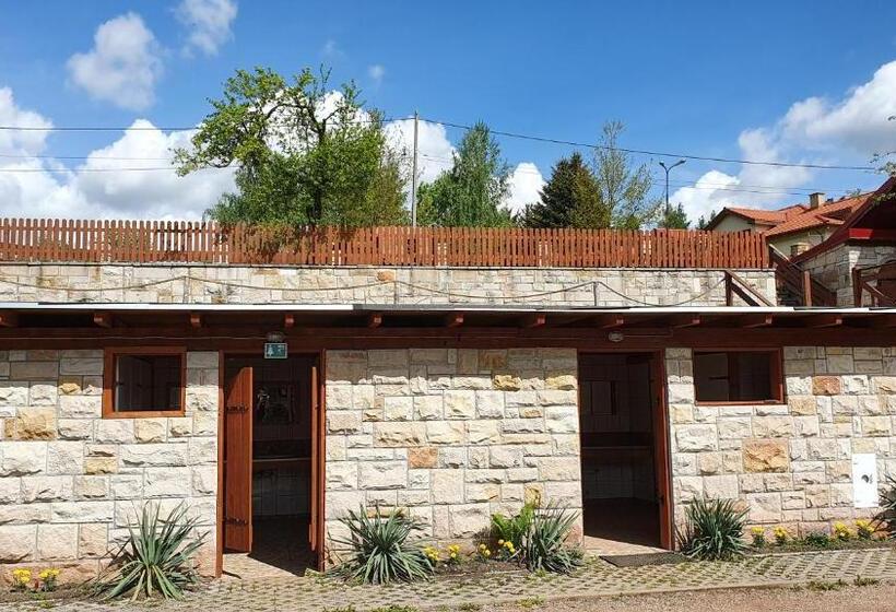 Дом 1 Спальня, Camper Park Radków