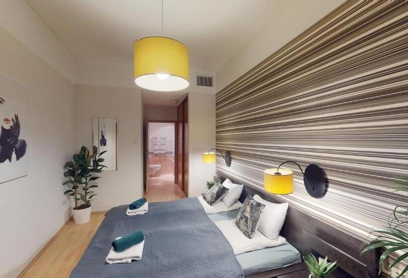 سوییت خانوادگی, Szewska 72 Market Square Tectumapartments