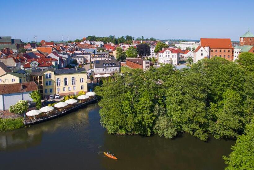 Четырехместный Номер Economy, Gościniec & Spa Darłowo