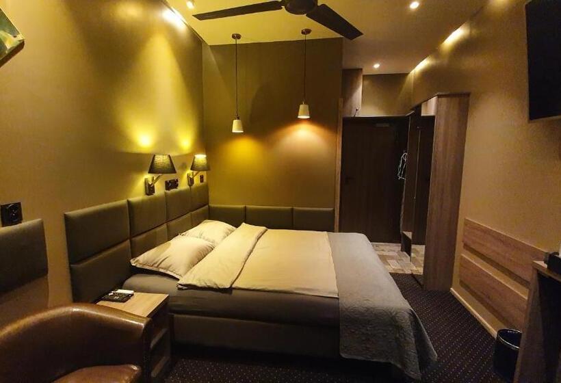 اتاق استاندارد, Villa Garden Kutno Centrum