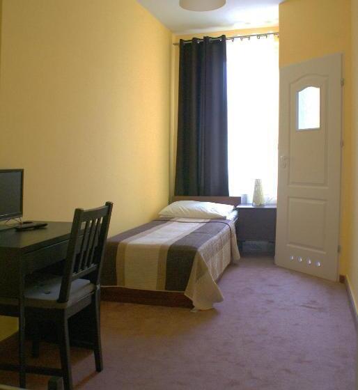 اتاق استاندارد یک نفره, Hostel Zamość   Pokoje Gościnne