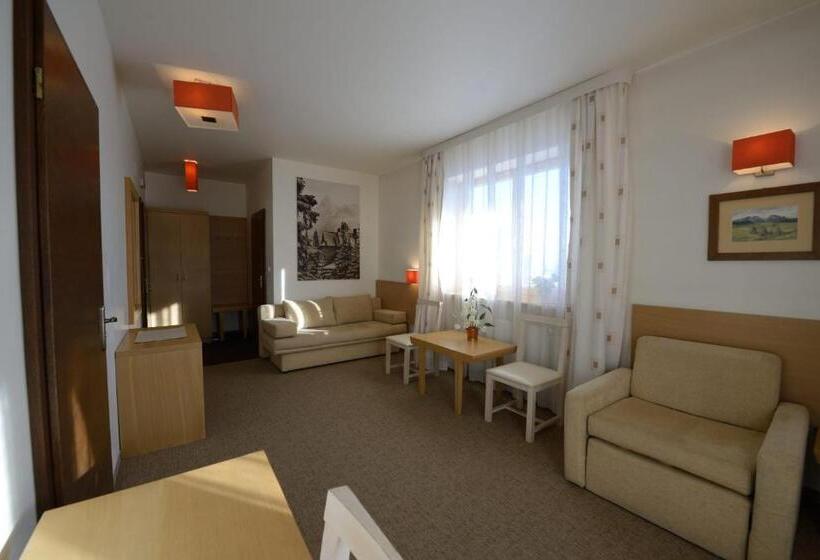Quarto Triplo Estandar, Pensjonat Orla Perc