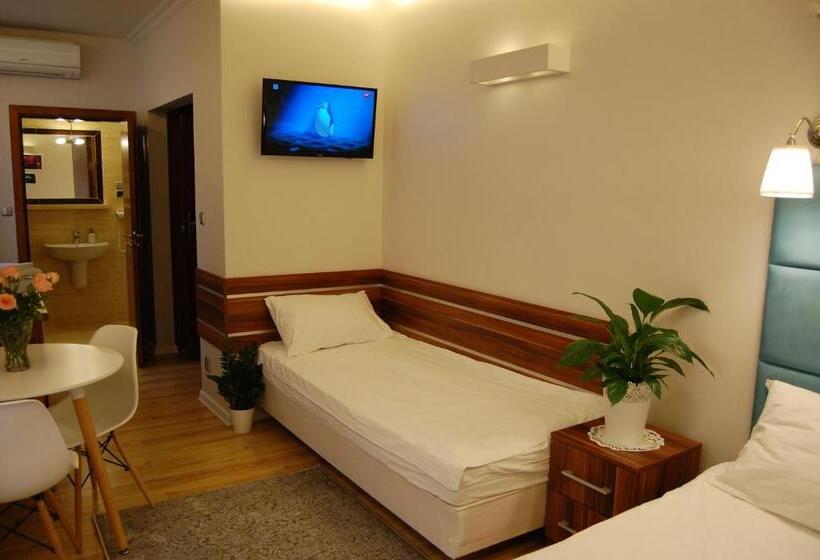 Студия Стандарт, Villa Star